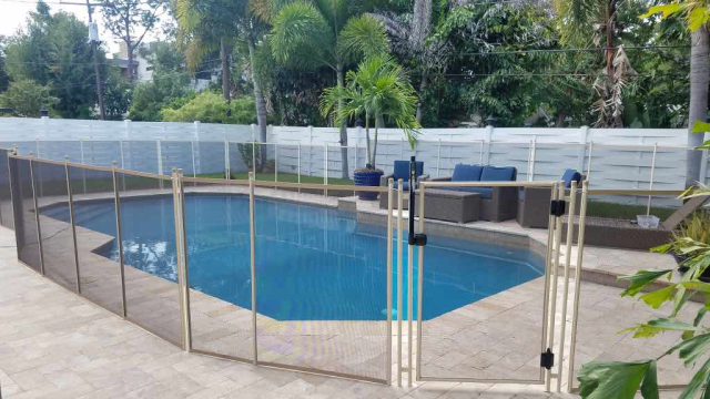pool fence in windermere